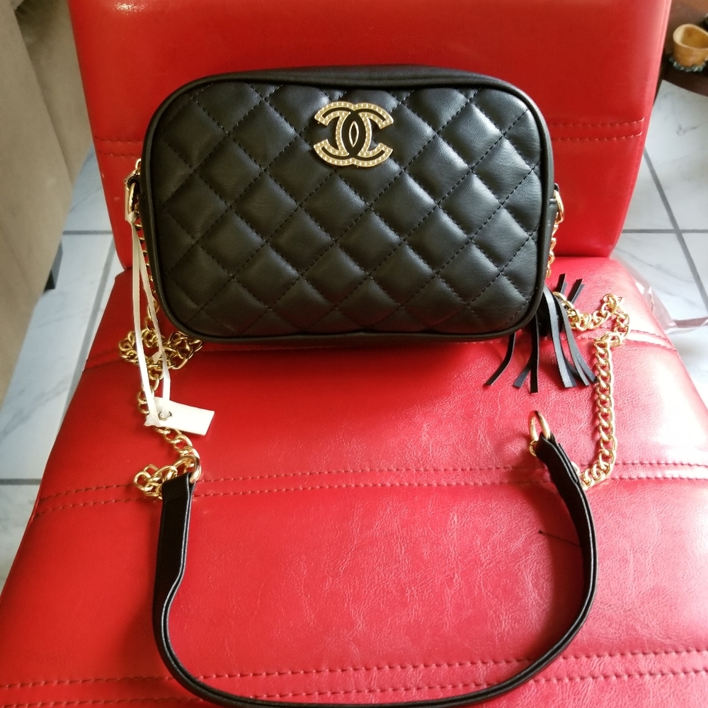 Quality Purses And Accessory - image 6